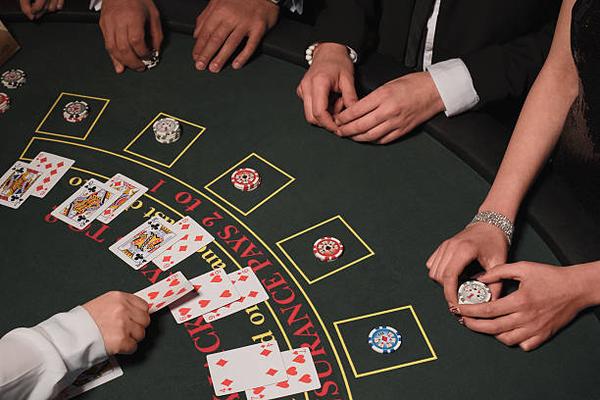 How Players Judge the Experience at online casinos Singapore