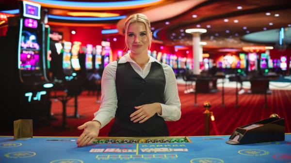Comparing Bahrain Online Casino on Support Hours