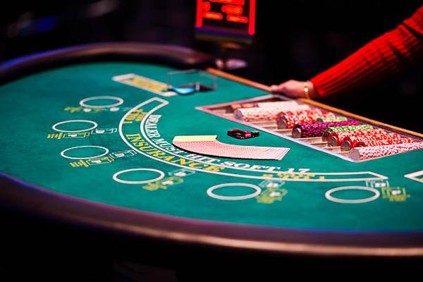 Key Features to Consider When Comparing Singapore online casino For comparing available features